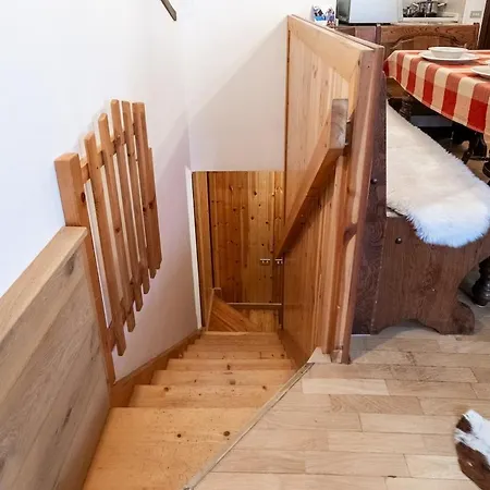 Mcx Vacation -maison Dedde, Alpine Duplex In Valtournenche, Just 3 Minutes From The Lifts And 200 M From The Town Centre Appartement *