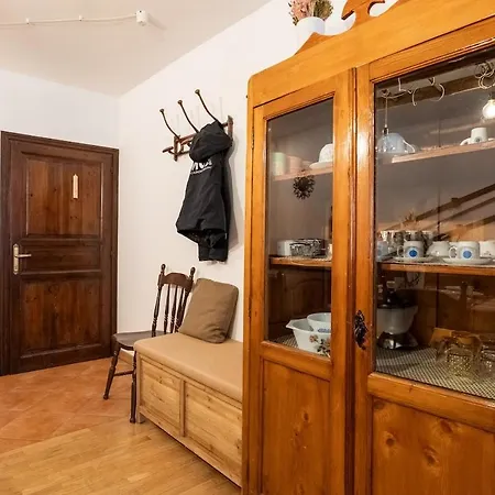 Mcx Vacation -maison Dedde, Alpine Duplex In Valtournenche, Just 3 Minutes From The Lifts And 200 M From The Town Centre Appartement Valtournenche
